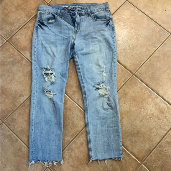 Old Navy Boyfriend Straight Jeans - Picture 4 of 4